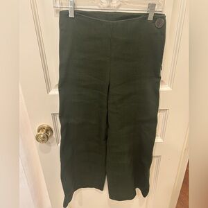 Vince wide leg army green culottes. Cropped cotton pants.